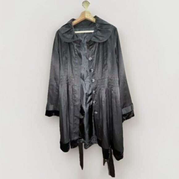 CC Couture Fitted Ruffle Collar Wrap Belted Satin Velvet Black Jacket Size Small - Picture 4 of 14